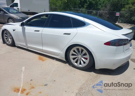 2018 Tesla Model S из США, поврежденный, VIN 5YJSA1E25JF245269